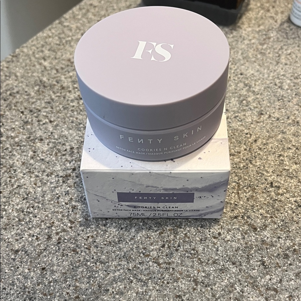 Fenty Skin Lavender Mask